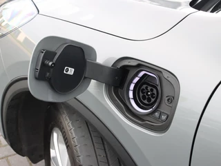 Ford Kuga 2.5 PHEV 225PK Titanium | SOH 93% | Panoramadak | Trekhaak | / 25