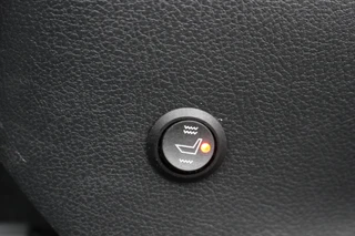 Lexus UX 250h Business Line Pro / 16