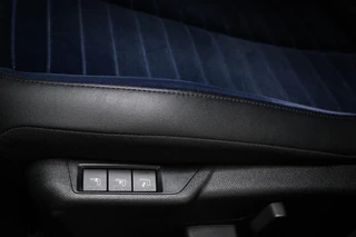 Lancia Ypsilon Edizione Cassina Limitata 51 kWh | NAVIGATIE | MASSAGE | DRAADLOZE LADER | DAB | 360 CAMERA / 8