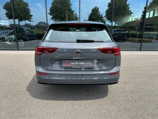 Volkswagen Golf Variant 1.5 eTSI DSG Life Trekhaak | Navi | Adap. Cruise | 4-season | Rijklaar incl. garantie / 31