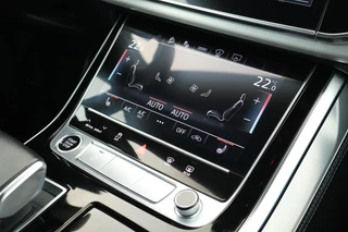 Audi Q7 55 TFSIe 381pk quattro Pro Line S Leder Memory Sluithulp B&O Panoramadak Camera Stoel + Stuurverwarming Luchtvering Navigatie 2x S-Line / 39