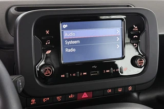 Fiat Panda 1.0 Hybrid City Life NL Auto 5 Zits Airconditioning / 13