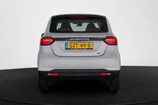 Leapmotor T03 Design 37.3 kWh / Camera / Adaptive Cruise / Navigatie / 15