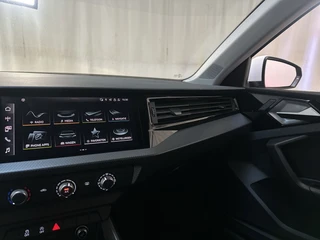 Audi A1 Sportback 25 TFSI Pro Line Navigatie DAB+ App-Connect Virtual Cockpit / 25
