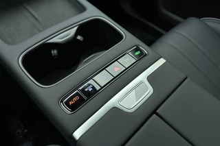 Jaecoo 7 1.5 TGDI SHS-P Exclusive Plug-in Hybride | Trekhaak | Lederen bekleding | Stoelverwarming-/ ventilatie | Glazen schuif-/kanteldak | Elektrische achterklep | 1500 KG trekgewicht / 41