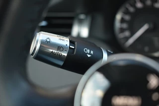 Land Rover Discovery Sport P300E 1.5 S LEDER / P.CAM./ APPLE CARPLAY / LED KOP / 11