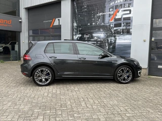 Volkswagen Golf 1.4 TSI GTE Connected Series|PANO|LEER|SFEER|ABC!|STOELV / 13