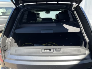 Land Rover Range Rover P400e Vogue Pano Meridian Memory Leer Luchtvering 360° Dealer-Serviced! PHEV / 19