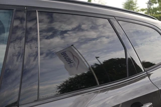 Volvo XC60 T6 Recharge AWD R-Design | Stoelverwarming & Koeling | 360° Camera | Panoramadak | Long Range | H/K | Keyless / 10