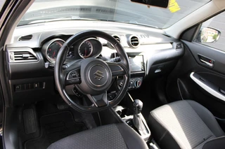 Suzuki Swift 1.2 SELECT **NL-Auto** Automaat stoelverwarming / Apple Carplay / 14