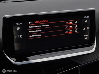 PEUGEOT 2008 1.2 PURETECH ALLURE AUTOMAAT/CAMERA/FULL LED/KEYLESS/HALF-LEDER/I-COCKPIT / 33
