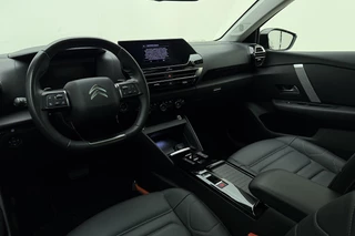 Citroen C4 1.2 Puretech 130pk Automaat Shine Pack Business | Navigatie | Panoramadak | Achteruitrijcamera | Lederen stoelen elektrisch en verwarmd | Headup display | Keyless | Adapt. Cruise control | 18" Lichtmetalen velgen / 17