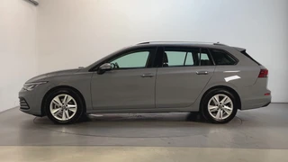 Volkswagen Golf Variant 1.0 eTSI DSG Life Sfeerverlichting Navigatie Parkeersensoren Camera / 16