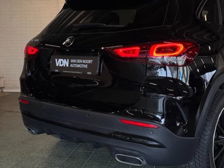 Mercedes-Benz GLA 180 AMG LINE Mild Hybrid Memory Sfeerverl Camera 20'' / 11
