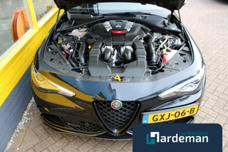 Alfa Romeo Giulia 2.9 V6 Quadrifoglio H/K Driver assist. / 35