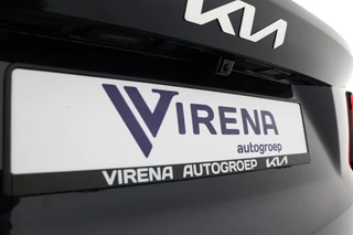 Kia Sorento 1.6 T-GDi Plug-in Hybrid 4WD ExecutiveLine 7p Nieuw en Direct leverbaar! - - Stoel/Stuurverwarming - 1700kg trekgewicht - Apple Carplay - Android Auto - Panorama Dak - - Fabrieksgarantie tot 2033 / 56