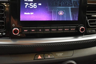 Kia Stonic 1.0 T-GDi 120pk DCT7 GT-PlusLine / 23