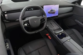 VOYAH Courage Business Edition 80 kWh Head-Up Stoelverwarming Panoramadak / 6