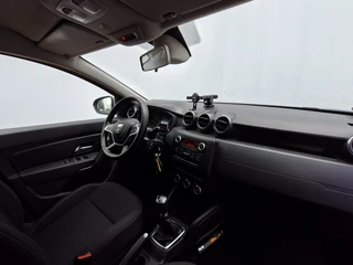 Dacia Duster 1.2 TCe 126pk Comfort Airco Cruise Trekhaak Hoge instap / 5