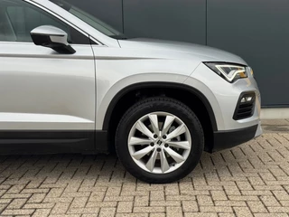 SEAT Ateca 1.0 TSI Style * 27.000KM!!* Navigatie * Camera * Virtual Cockpit * Elek. Achterklep * / 21