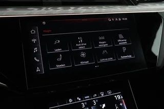 Audi Q8 e-tron 50 quattro 340pk Advanced Edition 95 kWh SOH 100% Camera Memory ACC HUD Stoelverwarming Keyless Navigatie / 28