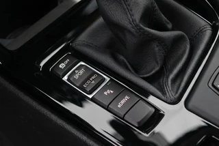 BMW X1 xDrive25e M Sport 220PK Leder | HUD | Dealeronderhouden / 19