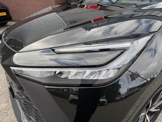 Toyota C-HR 1.8 Hybrid 140 Dynamic APPLE/ANDROID BLIND-SPOT KEYLESS PARKSENSOREN PARKCAMERA AD-CRUISE NL-AUTO / 23