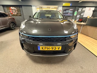 Lynk & Co 01 1.5 / pano / navi / camera / Infinity / memory / elec klep / Apple Android carplay / 27