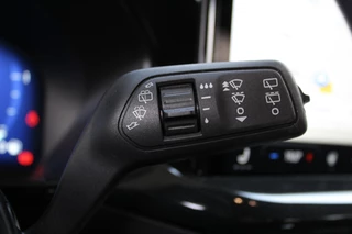 Ford Focus Wagon 1.0 EcoBoost Hybrid ST Line X  | BLIS | Head-Up | Trekhaak | Adaptieve cruise / 12