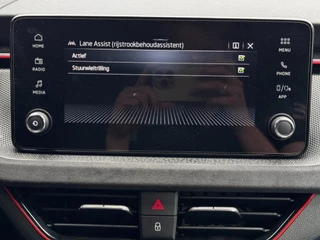 Skoda Kamiq 1.5 TSI 150 PK ACT Sport Business | Camera | Carplay | Stoelverwarming | Climate Control | Automaat / 24