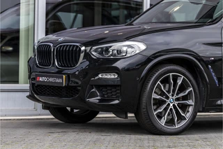 BMW X3 xDrive20i High Executive  | Pano | Trekhaak | Head-up / 18