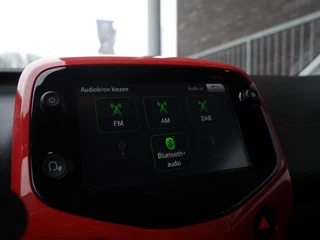 Citroen C1 1.0 VTi Airscape Shine | Cabrio dak | Achteruitrijcamera | Climate control | Lichtmetalen velgen | 5 deurs | Extra getint glas / 24