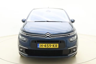 Citroen C4 SpaceTourer 1.2T Business | 130PK | Automaat | Elektrische achterklep | Climate Control | Navigatie | Cruise Control | Camera achter | Stoelen voor met massagefunctie | Slechts 44.336 km! / 7