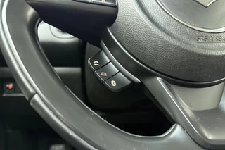 Suzuki Swift 1.2 Comfort Smart Hybrid 90pk | 5 Deurs | Airco | Radio CD | Bluetooth | Centrale Vergrendeling | 1e Eigenaar | Dealeronderhouden / 17