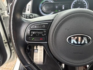 Kia Niro 1.6 GDi Hybrid ExecutiveLine | Trekhaak | Stoel verwarming en koeling | Lederen bekleding | Navigatie | Dodehoek detectie | Apple Carplay / Android Auto | Verbruik 1 op 20! / 21