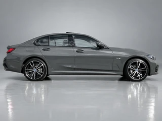 BMW 3 Serie 330e High Executive M-Sport  | 1e eigenaar | dealer onderh. | schuifdak | leder sportstoelen | camera | BTW auto / 5