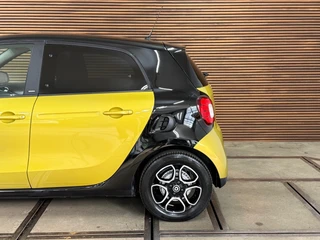 Smart Forfour 1.0 Passion | Automaat | Carplay | Cruise Control | LED | Bicolor | Camera | Lichtmetalen velgen 15 Inch / 42