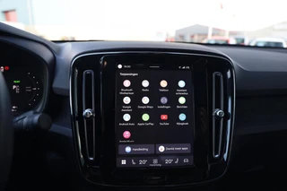 Volvo C40 Recharge Core 69 kWh|Camera|Panoramadak|Carplay|Navi| / 12