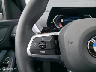 BMW 1 Series 123 xDrive Pano / 360' camera / Navi / 17