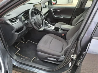 Toyota RAV4 2.5 Hybrid AWD Dynamic NWE. 4-SEASONS STOEL- & VOORRUITVERWARMING PDC V+A DIGITAL DISPLAY LED / 11