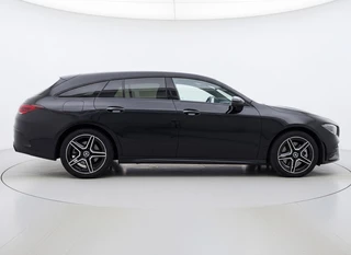 Mercedes-Benz CLA-klasse Shooting Brake 250 e AMG Line SFEERVERLICHTING - PDC - AMG - NAVI / 11