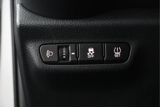 Kia Picanto 1.0 DPI DynamicLine  Apple Carplay/Android Auto - Cruise Control - Navigatie - Achteruitrijcamera / 22