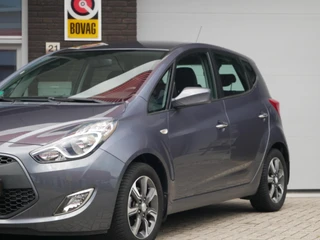 Hyundai ix20 1.6i Premium Camera| Cruise| Navi+BT / 24