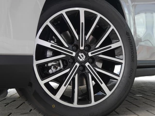 Leapmotor B10 Design Hybrid EV 18.8 kWh | Nu beschikbaar | Wltp 900km gecombineerd | Elektrisch 82km Wltp | Luxe uitvoering | Camera rondom | Stoel en stuurverwarming | Draadloze telefoonoplader | Keyless entry en start / 41