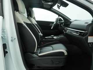 Kia Sportage 1.6 T-GDi Hybrid GT-PlusLine  - Stoel ventilatie - Stoel/Stuur verwarming - Head-up display - Matrix led koplampen - Adaptive cruise control - Electrische achterklep - Harman Kardon Speakers - Geheugen - Fabrieksgarantie t/m 19-09-2032 / 42