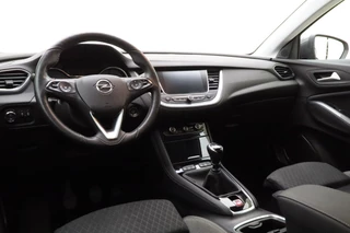 Opel Grandland X 1.2 Turbo 130pk Innovation | Navigatie | Trekhaak | Climate control | AGR Comfortstoelen | Elektrische achterklep | Stoel- en stuurverwarming | Camera / 8