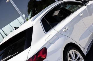 Audi A3 Sportback 35 TFSI S Line  | Carplay | Stoelver. | Parkeersens. | / 12