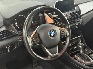BMW 2 Series Active Tourer 225xe iPerformance High Executive pano/navi/camera/stoelverw/elec klep / 10