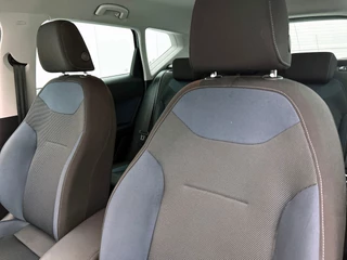 Seat Ateca 1.5 TSI Style Business Intense | Adaptive cruise | Navigatie | Parkeersensoren voor & achter | Camera | NAP | Trekhaak / 21