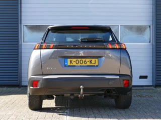 Peugeot 2008 1.2 PureTech Active Pack | 100PK | Trekhaak | Cruise Control | Parkeersensoren Achter | Airco | Navigatie | Climate Control | / 7